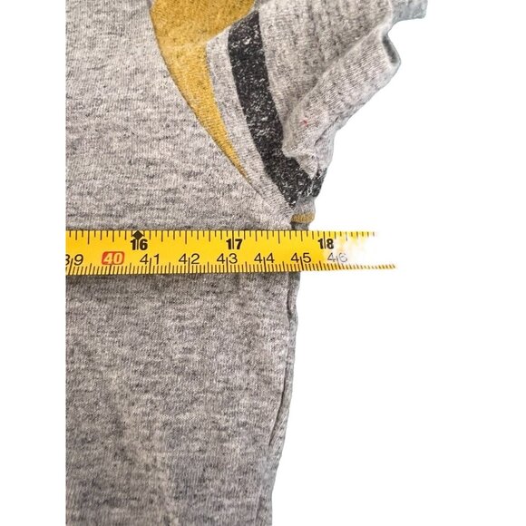 Hogwarts Harry Potter y2k vintage gray varsity graphic t-shirt Large - Picture 5 of 6